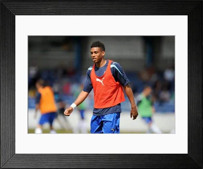 Framed Print : Coventry City's Shaun Jeffers in Action at Nuneaton Town's Liberty Way Stadium (Pre-Season Friendly) Framed Print : Coventry City's Shaun Jeffers in Action at Nuneaton Town's Liberty Way Stadium (Pre-Season Friendly)