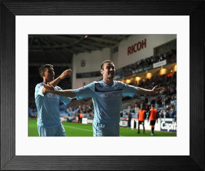 Framed Print : npower Football League One - Coventry City v Sheffield United - Ricoh Arena Framed Print : npower Football League One - Coventry City v Sheffield United - Ricoh Arena