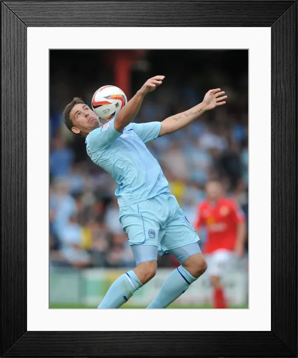 Framed Print : npower Football League One - Crewe Alexandra v Coventry City - Gresty Road Framed Print : npower Football League One - Crewe Alexandra v Coventry City - Gresty Road
