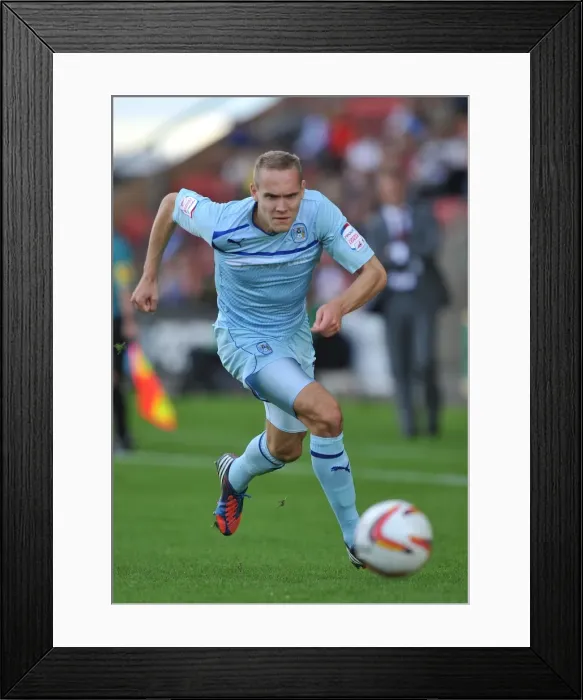 Framed Print : Chris Hussey in Action: Coventry City vs Crewe Alexandra, Npower League One, Gresty Road Framed Print : Chris Hussey in Action: Coventry City vs Crewe Alexandra, Npower League One, Gresty Road