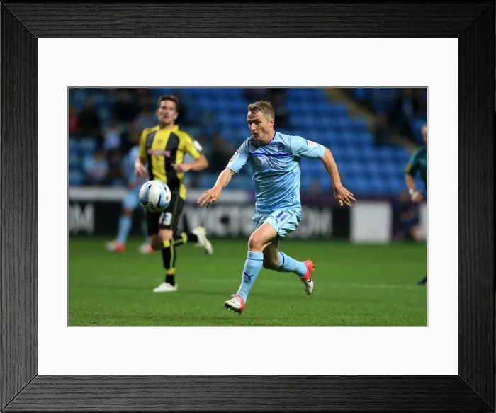 Framed Print : Gary McSheffrey in Action: Coventry City vs Burton Albion - Johnstone's Paint Trophy Northern Final (2012) Framed Print : Gary McSheffrey in Action: Coventry City vs Burton Albion - Johnstone's Paint Trophy Northern Final (2012)