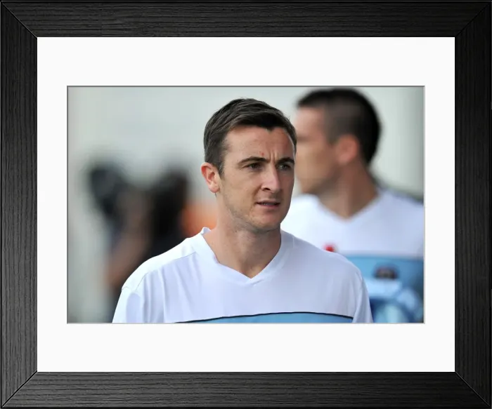 Framed Print : Roys O'Donovan Leads Coventry City Charge in Npower League One Clash against Crewe Alexandra at Gresty Road Framed Print : Roys O'Donovan Leads Coventry City Charge in Npower League One Clash against Crewe Alexandra at Gresty Road