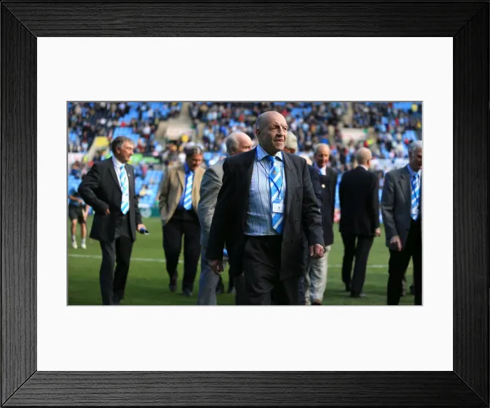 Framed Print : Coventry City Legends Reunite: Npower League One Half Time Showdown at Ricoh Arena Framed Print : Coventry City Legends Reunite: Npower League One Half Time Showdown at Ricoh Arena