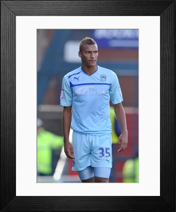 Framed Print : Reece Brown in Action: Coventry City vs Oldham Athletic, Football League One (September 29, 2012) Framed Print : Reece Brown in Action: Coventry City vs Oldham Athletic, Football League One (September 29, 2012)