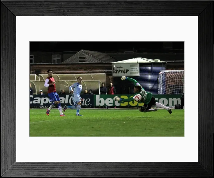 Framed Print : Coventry City's Chris Hussey Scores Fourth Goal in 4-0 Thrashing of York City (Johnstone's Paint Trophy)