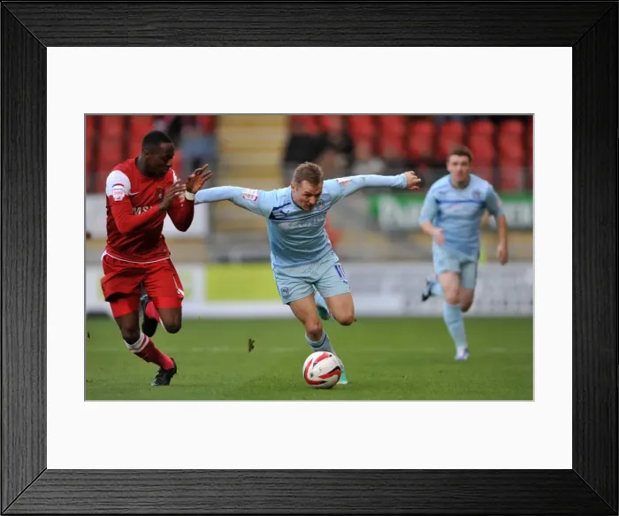 Framed Print : Clash of the Wings: McSheffrey vs. Odubajo - Intense Rivalry in Npower League One: Coventry City vs. Leyton Orient (27-10-2012) - Gary McSheffrey (Coventry City) vs. Moses Odubajo (Leyton Orient) Framed Print : Clash of the Wings: McSheffrey vs. Odubajo - Intense Rivalry in Npower League One: Coventry City vs. Leyton Orient (27-10-2012) - Gary McSheffrey (Coventry City) vs. Moses Odubajo (Leyton Orient)