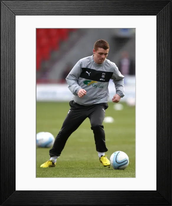 Framed Print : John Fleck in Action: Coventry City vs Doncaster Rovers, Football League One (December 15, 2012) Framed Print : John Fleck in Action: Coventry City vs Doncaster Rovers, Football League One (December 15, 2012)