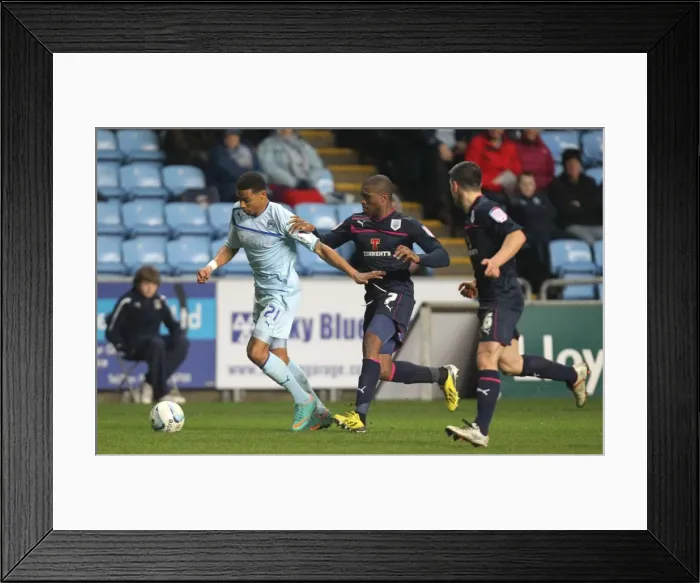 Framed Print : Battle for Possession: Coventry City vs Preston North End, Npower Football League One, Ricoh Arena Framed Print : Battle for Possession: Coventry City vs Preston North End, Npower Football League One, Ricoh Arena