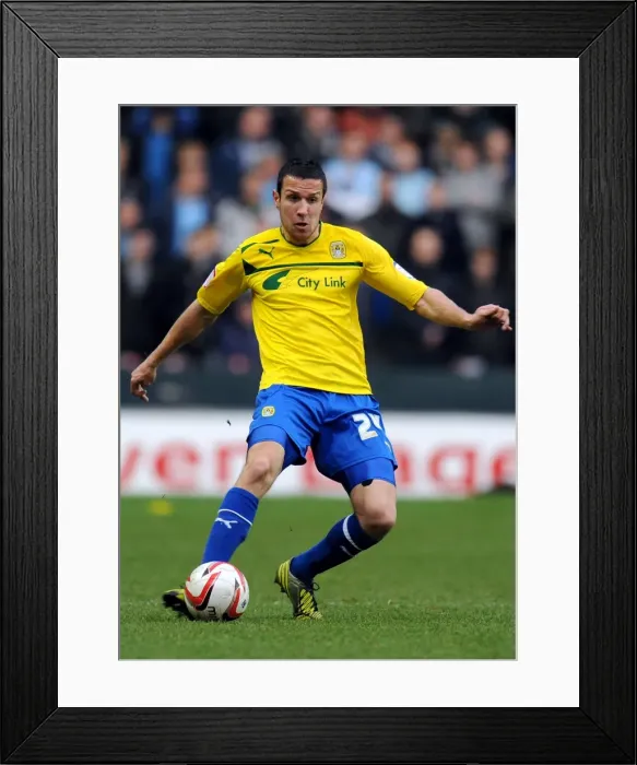 Framed Print : Richard Wood in Action: Coventry City vs Milton Keynes Dons, StadiumMK (December 29, 2012) Framed Print : Richard Wood in Action: Coventry City vs Milton Keynes Dons, StadiumMK (December 29, 2012)