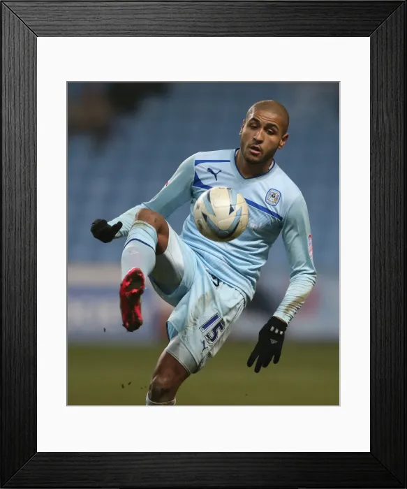 Framed Print : Leon Clarke in Action: Coventry City vs Tranmere Rovers, Npower Football League One Clash at Ricoh Arena Framed Print : Leon Clarke in Action: Coventry City vs Tranmere Rovers, Npower Football League One Clash at Ricoh Arena