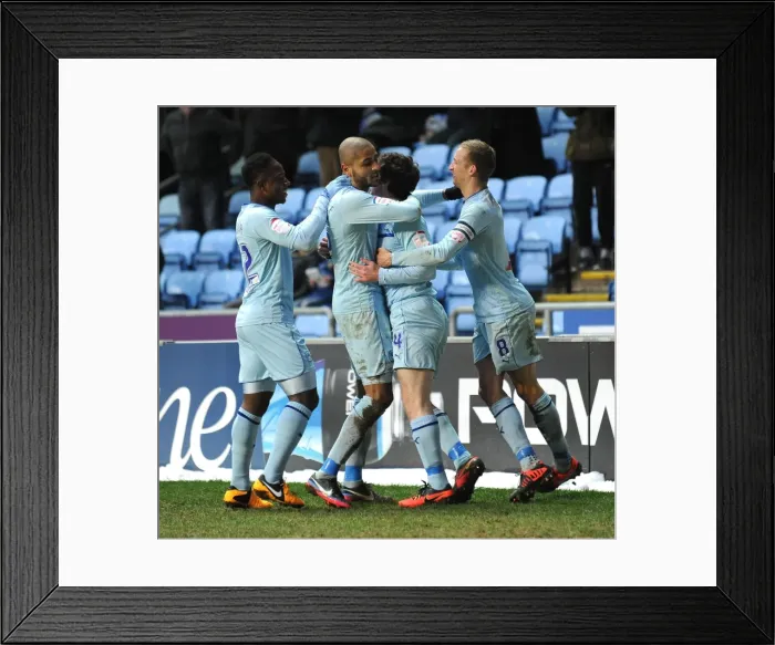 Framed Print : Stephen Elliott Scores the Opener: Coventry City vs Oldham in Npower League One Framed Print : Stephen Elliott Scores the Opener: Coventry City vs Oldham in Npower League One
