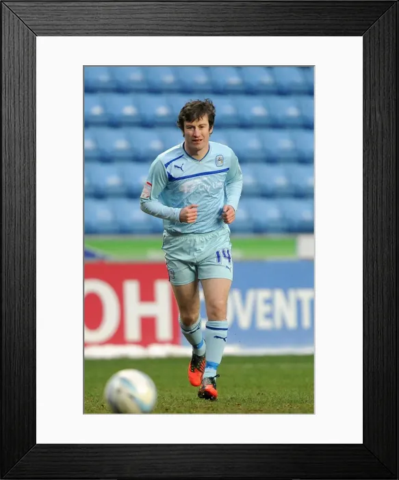 Framed Print : Stephen Elliott Scores: Coventry City vs Oldham (Npower League One) at Ricoh Arena
