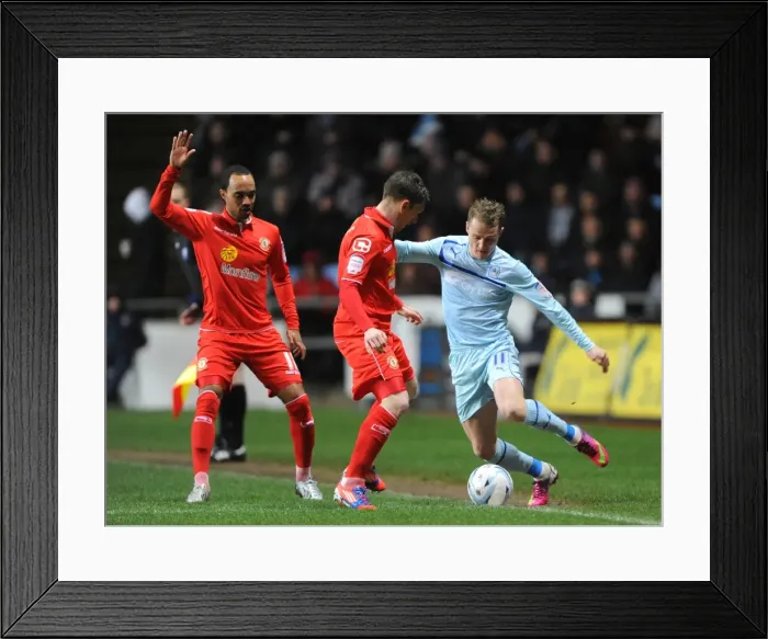 Framed Print : Gary McSheffrey vs Crewe Alexandra: Johnstones Paint Trophy Northern Final Showdown at Ricoh Arena Framed Print : Gary McSheffrey vs Crewe Alexandra: Johnstones Paint Trophy Northern Final Showdown at Ricoh Arena