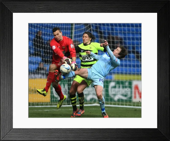Framed Print : npower Football League One - Coventry City v Yeovil Town - Ricoh Arena Framed Print : npower Football League One - Coventry City v Yeovil Town - Ricoh Arena
