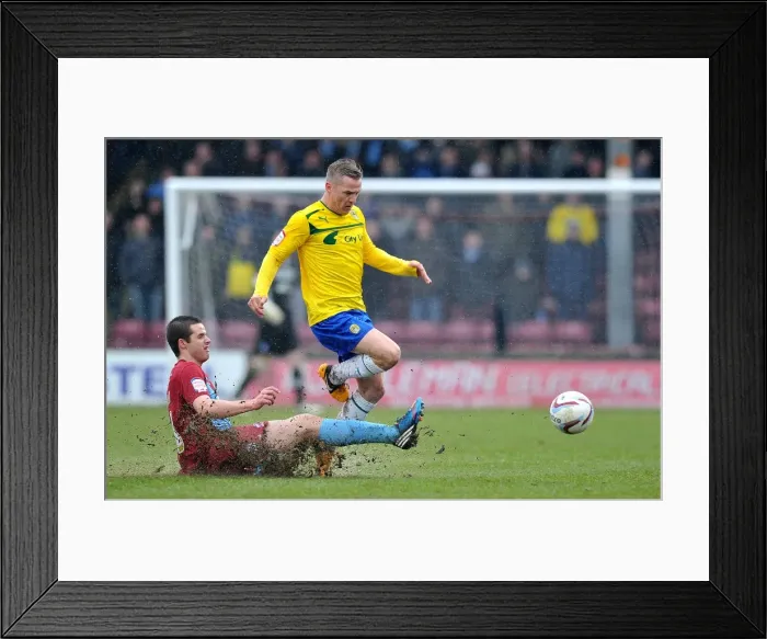 Framed Print : Intense Tackle: Gary McSheffrey vs Mark Duffy - Npower League One Clash between Coventry City and Scunthorpe United (March 9, 2013) Framed Print : Intense Tackle: Gary McSheffrey vs Mark Duffy - Npower League One Clash between Coventry City and Scunthorpe United (March 9, 2013)
