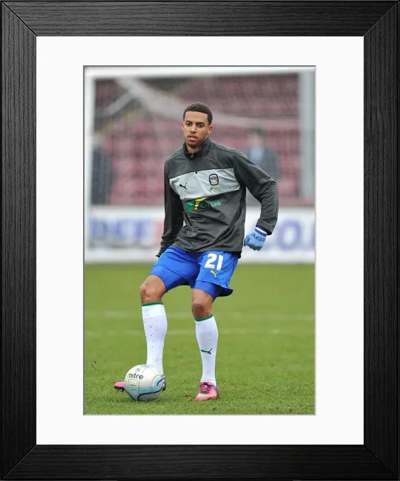Framed Print : Coventry City's Cyrus Christie in Action: A Football League One Rivalry - Coventry City vs Scunthorpe United (March 9, 2013, Glanford Park)
