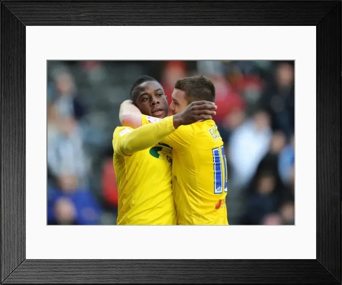 Framed Print : Franck Moussa's Dramatic Last-Gasp Goal: Coventry City Secures Victory Over Notts County (27-04-2013) Framed Print : Franck Moussa's Dramatic Last-Gasp Goal: Coventry City Secures Victory Over Notts County (27-04-2013)