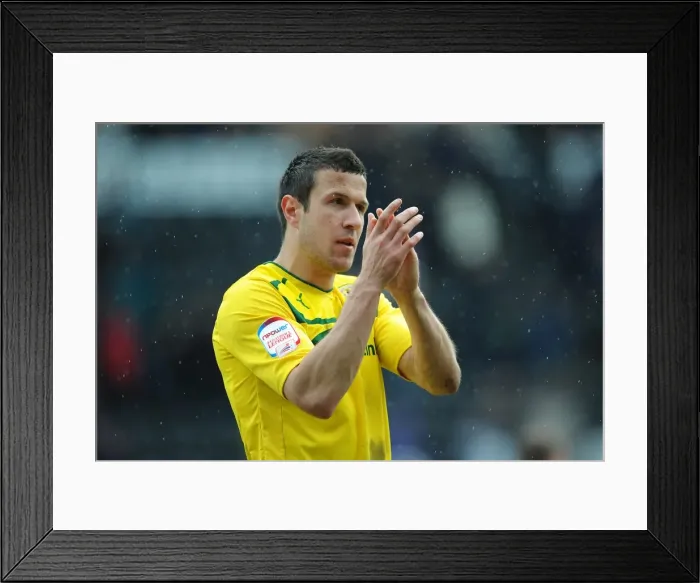 Framed Print : Coventry City's Richard Wood Celebrates Notts County Victory with a Fan Salute (April 2013)