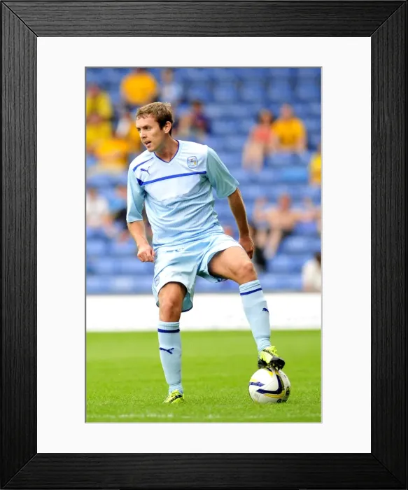 Framed Print : Friendly - Oxford United v Coventry City - Kassam Stadium Framed Print : Friendly - Oxford United v Coventry City - Kassam Stadium