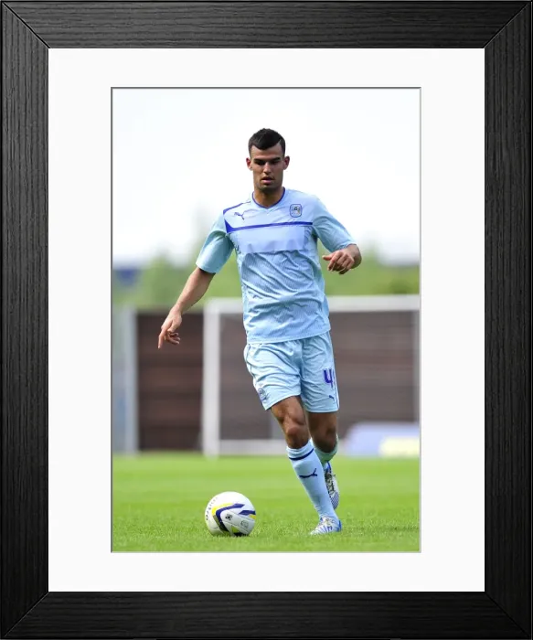 Framed Print : Conor Thomas in Action: Coventry City vs Oxford United (Friendly, 2013) Framed Print : Conor Thomas in Action: Coventry City vs Oxford United (Friendly, 2013)