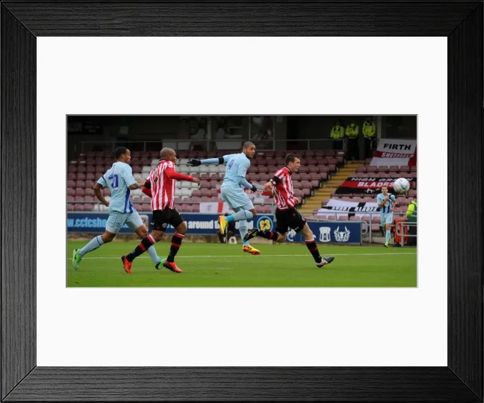 Framed Print : Sky Bet League One - Coventry City v Sheffield United - Sixfields Stadium Framed Print : Sky Bet League One - Coventry City v Sheffield United - Sixfields Stadium