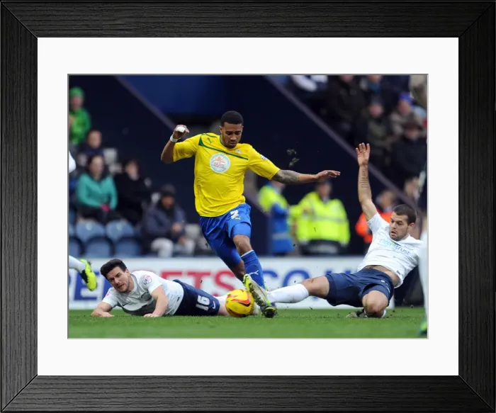 Framed Print : Sky Bet League One - Preston North End v Coventry City - Deepdale Framed Print : Sky Bet League One - Preston North End v Coventry City - Deepdale