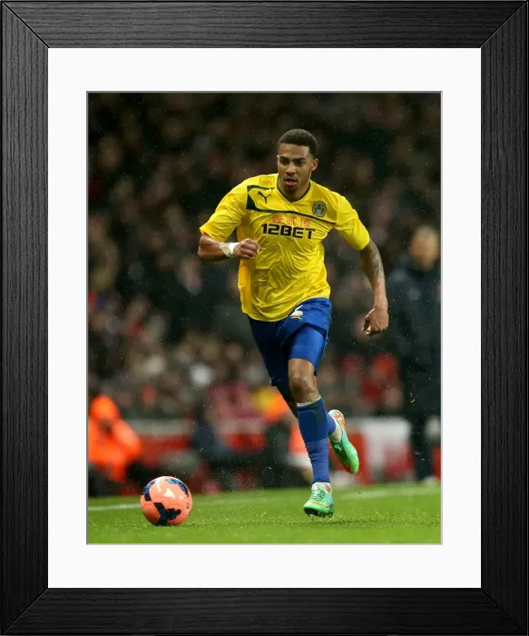 Framed Print : Coventry City's Cyrus Christie Against Arsenal in FA Cup Round 4 (2014) Framed Print : Coventry City's Cyrus Christie Against Arsenal in FA Cup Round 4 (2014)