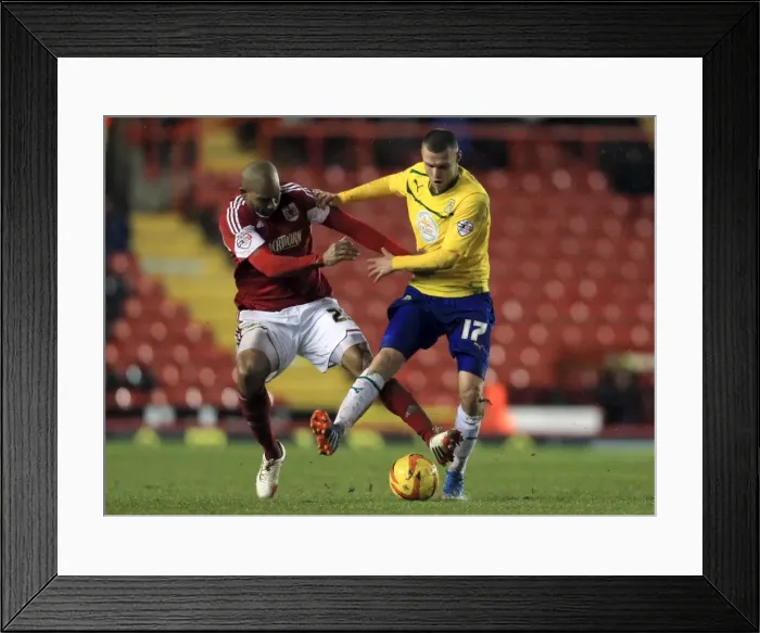 Framed Print : Intense Rivalry: Billy Daniels vs Marvin Elliott at Ashton Gate (Sky Bet League One) Framed Print : Intense Rivalry: Billy Daniels vs Marvin Elliott at Ashton Gate (Sky Bet League One)