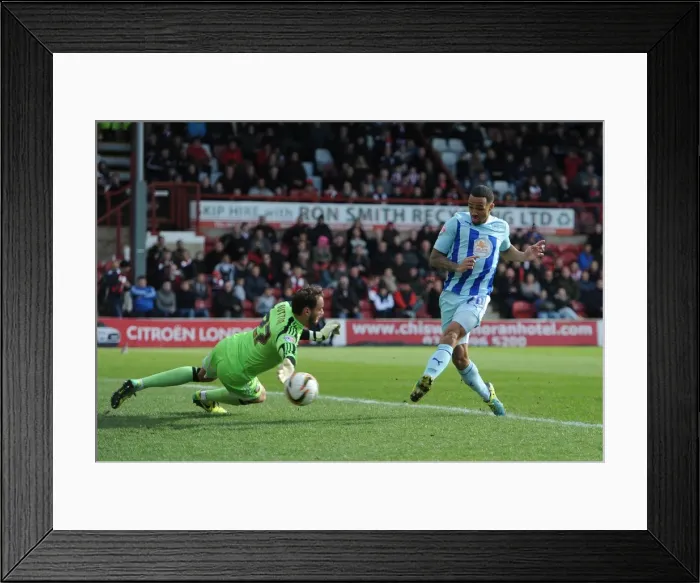 Framed Print : Callum Wilson Scores First Goal for Coventry City in Sky Bet League One Match Against Brentford Framed Print : Callum Wilson Scores First Goal for Coventry City in Sky Bet League One Match Against Brentford