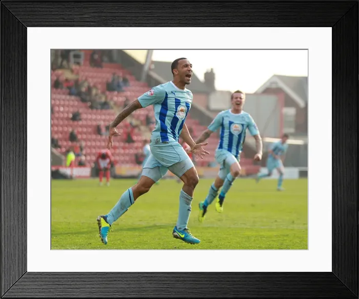Framed Print : Sky Bet League One - Crewe Alexandra v Coventry City - Alexandra Stadium Framed Print : Sky Bet League One - Crewe Alexandra v Coventry City - Alexandra Stadium