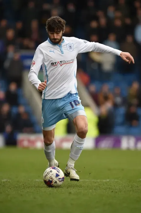 Framed Print : Adam Barton in Action: Coventry City vs Chesterfield at Proact Stadium, Sky Bet League One Framed Print : Adam Barton in Action: Coventry City vs Chesterfield at Proact Stadium, Sky Bet League One