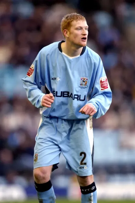 Framed Print : Andrew Whing in Action: Coventry City vs Burnley, Highfield Road (2005) Framed Print : Andrew Whing in Action: Coventry City vs Burnley, Highfield Road (2005)