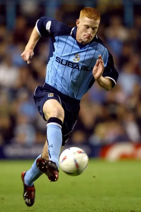 Framed Print : Andrew Whing in Action: Coventry City vs Nottingham Forest (2003 Division One Clash) Framed Print : Andrew Whing in Action: Coventry City vs Nottingham Forest (2003 Division One Clash)