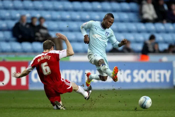 Framed Print : Battle for the Ball: Alex Nimely vs. Stephen McManus (Coventry City vs. Middlesbrough, 21-01-2012) Framed Print : Battle for the Ball: Alex Nimely vs. Stephen McManus (Coventry City vs. Middlesbrough, 21-01-2012)