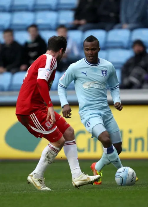 Framed Print : Battle for the Ball: Coventry City vs. Middlesbrough - A Clash Between Alex Nimely and Matthew Bates (Npower Championship, 21-01-2012) Framed Print : Battle for the Ball: Coventry City vs. Middlesbrough - A Clash Between Alex Nimely and Matthew Bates (Npower Championship, 21-01-2012)