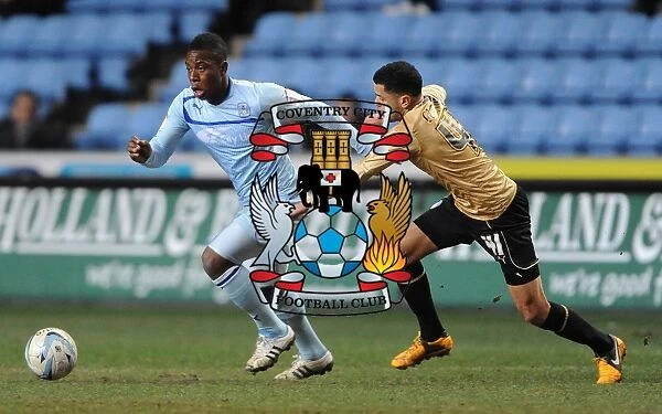Battle for the Ball: Franck Moussa vs. Billy Clifford - Coventry City vs. Colchester United in Npower League One