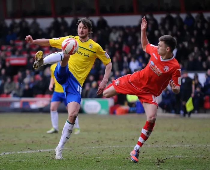 Framed Print : Battle for the Ball: Jamie Paterson vs. Adam Barton - Coventry City vs. Walsall in Npower League One (April 2013) Framed Print : Battle for the Ball: Jamie Paterson vs. Adam Barton - Coventry City vs. Walsall in Npower League One (April 2013)