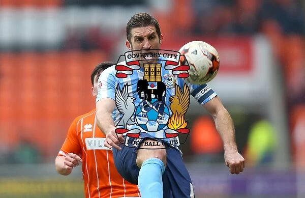 Battle for the Ball: Sam Ricketts vs. Jack Redshaw in Sky Bet League One Clash between Blackpool and Coventry City (2015-16)