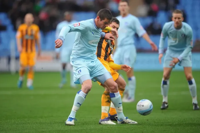 Framed Print : A Battle in the Npower Championship: Lukas Jutkiewicz vs Corey Evans - Coventry City vs Hull City (10-12-2011, Ricoh Arena) Framed Print : A Battle in the Npower Championship: Lukas Jutkiewicz vs Corey Evans - Coventry City vs Hull City (10-12-2011, Ricoh Arena)