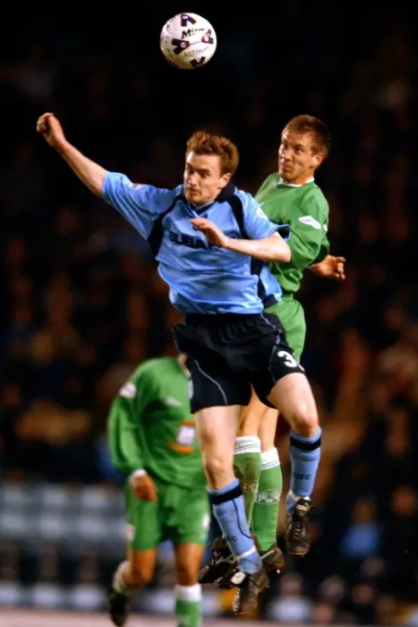 Framed Print : Battle for Supremacy: Coventry City vs. Millwall - Colin Healy vs. David Livermore (Nationwide League Division One, 12-04-2002) Framed Print : Battle for Supremacy: Coventry City vs. Millwall - Colin Healy vs. David Livermore (Nationwide League Division One, 12-04-2002)