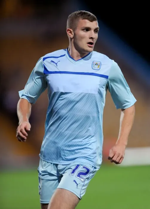 Framed Print : Ben Maund Scores for Coventry City Against Mansfield Town at Field Mill (July 2013)