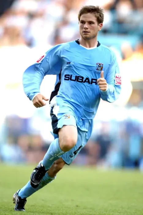 Framed Print : Bjarni Gudjonsson in Action: Coventry City vs. Sunderland (07-08-2004) Framed Print : Bjarni Gudjonsson in Action: Coventry City vs. Sunderland (07-08-2004)