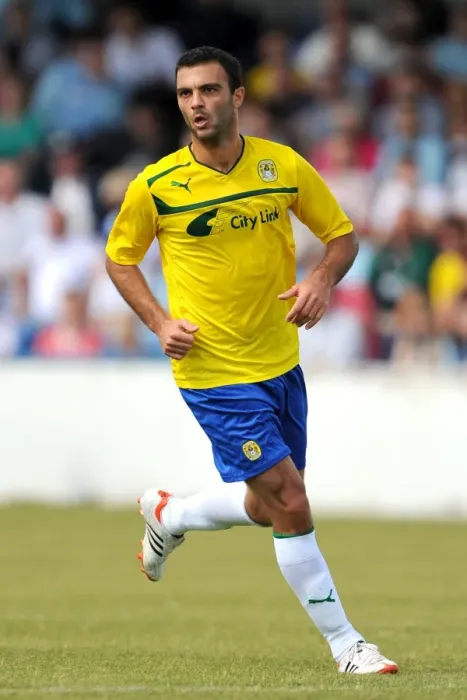 Framed Print : Bruno Cazarine in Pre-Season Action: Coventry City vs Nuneaton Town at Liberty Way Stadium