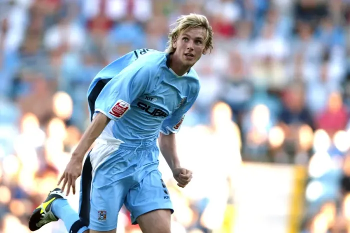 Framed Print : Calum Davenport in Action: Coventry City vs. Sunderland (07-08-2004) Framed Print : Calum Davenport in Action: Coventry City vs. Sunderland (07-08-2004)