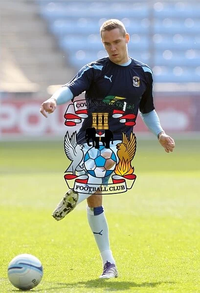 Championship Showdown: Coventry City vs Portsmouth - Chris Hussey in Action (24-03-2012, Ricoh Arena)