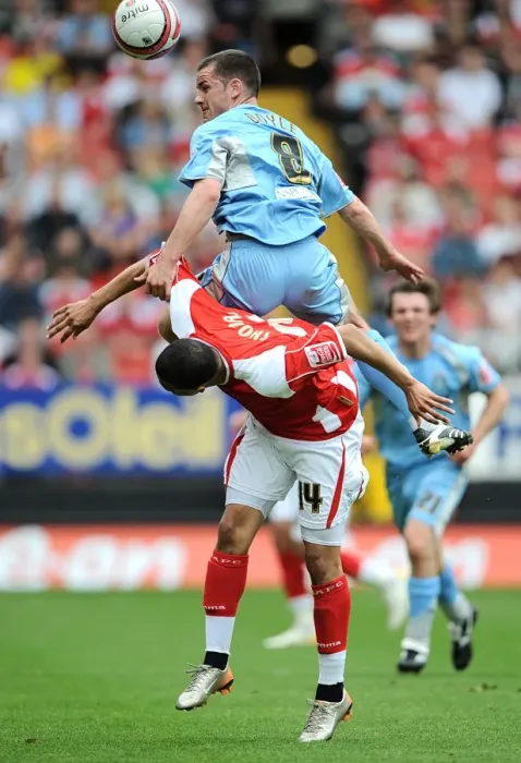 Framed Print : Charlton Athletic vs Coventry City: Battle for Supremacy in the Coca-Cola Championship - Thomas vs Doyle Framed Print : Charlton Athletic vs Coventry City: Battle for Supremacy in the Coca-Cola Championship - Thomas vs Doyle