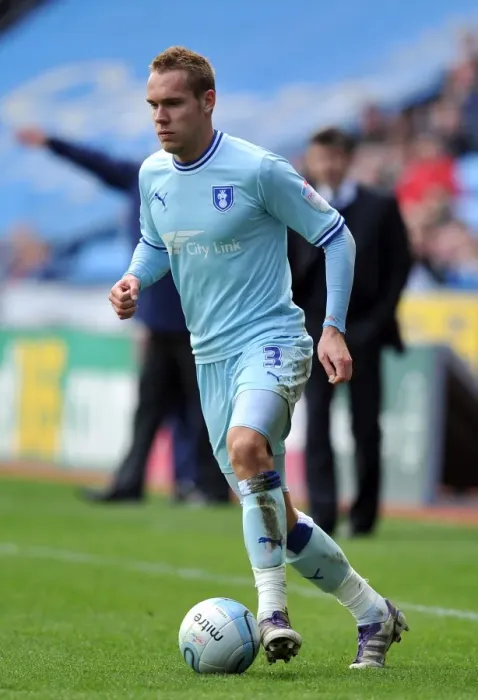 Framed Print : Chris Hussey in Action for Coventry City vs Doncaster Rovers (21-04-2012, Ricoh Arena)