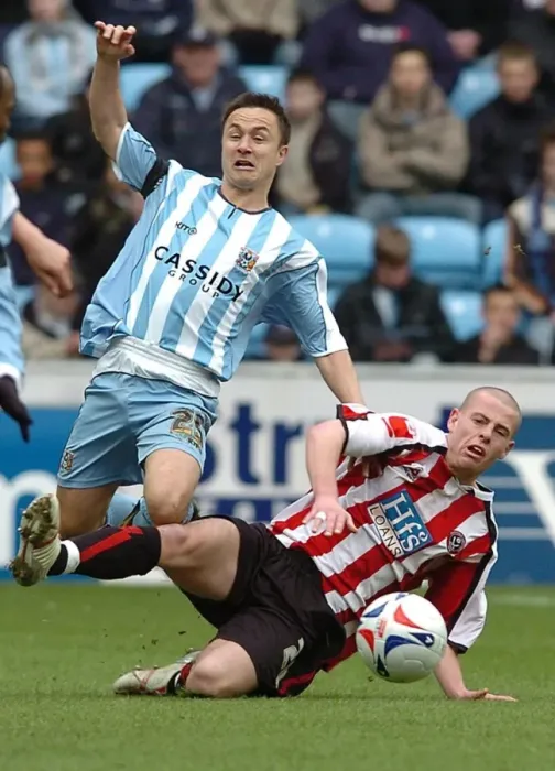 Framed Print : Clash at Highfield Road: Coventry City vs. Sheffield United in the Coca-Cola Championship - Dennis Wise vs. Chris Armstrong Framed Print : Clash at Highfield Road: Coventry City vs. Sheffield United in the Coca-Cola Championship - Dennis Wise vs. Chris Armstrong