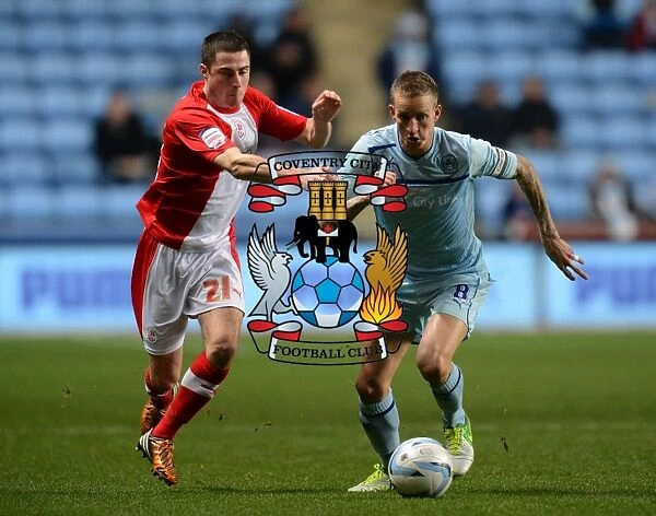 Clash of the Midfielders: Coventry City's Carl Baker vs Crawley Town's Mike Jones (Football League One, Ricoh Arena, 06-11-2012)