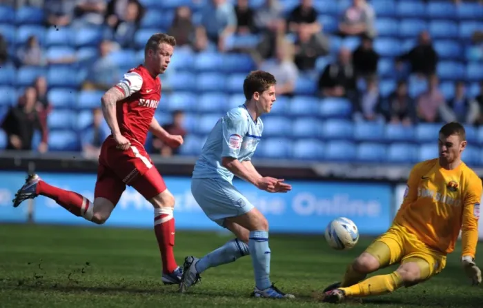 Framed Print : Clash at Ricoh Arena: Daniel Philliskirk vs Jamie Jones - Coventry City vs Leyton Orient (Npower Football League One) Framed Print : Clash at Ricoh Arena: Daniel Philliskirk vs Jamie Jones - Coventry City vs Leyton Orient (Npower Football League One)